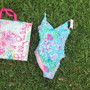 Lilly Pulitzer Dalian Side Lattice One-Piece Swims